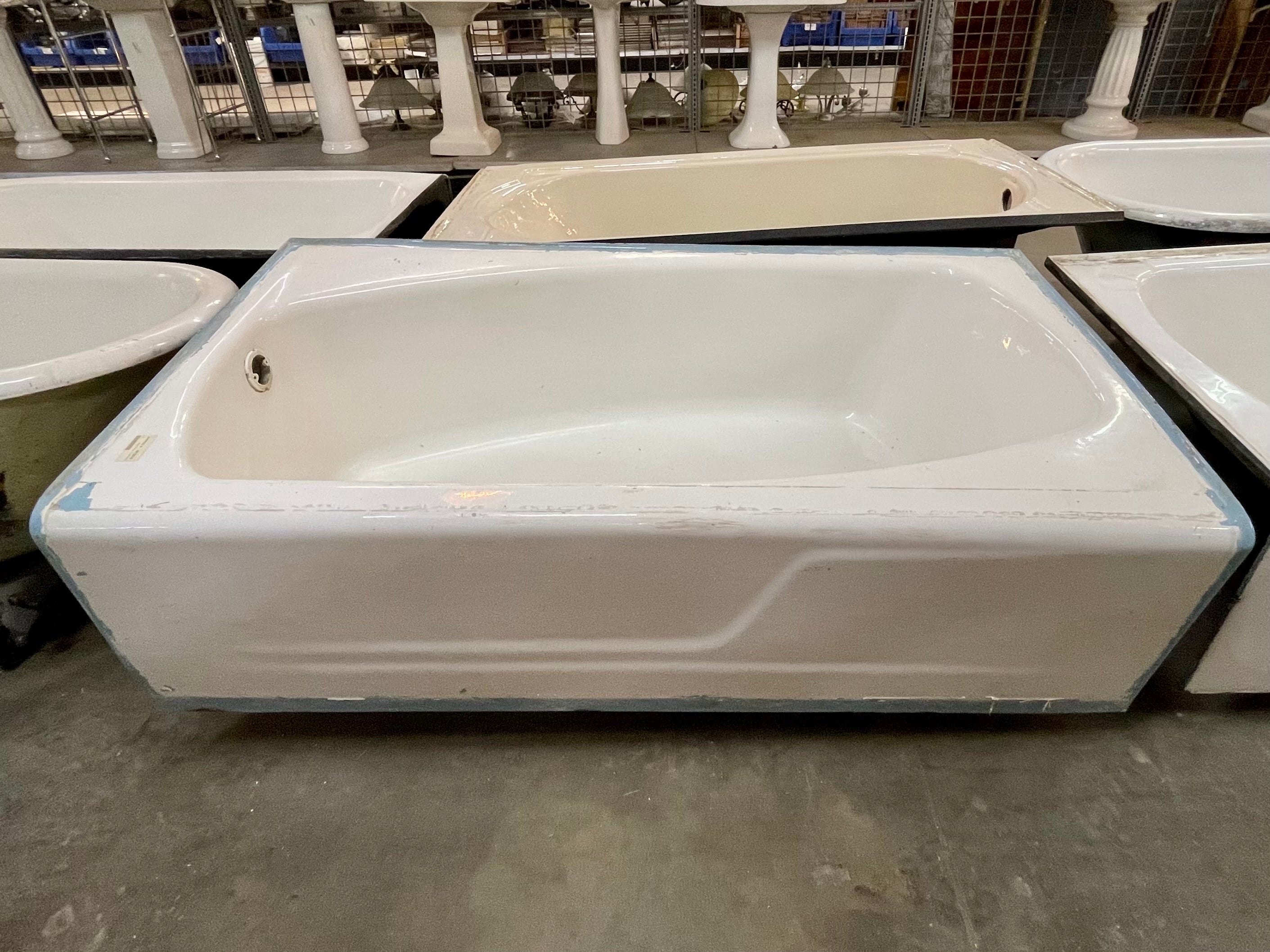 Vintage cast iron tub for sale discount