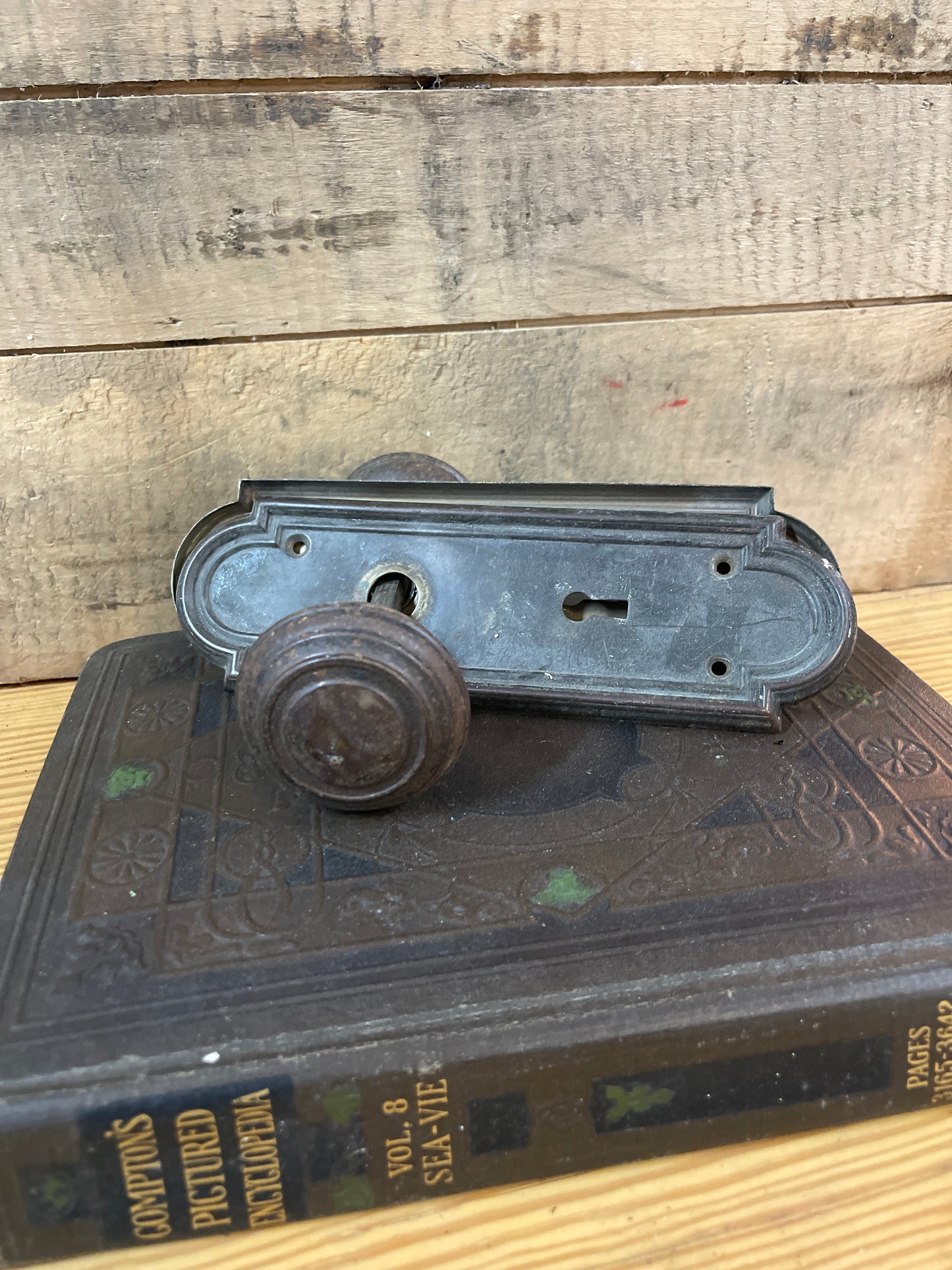 Antique Doorknob Set