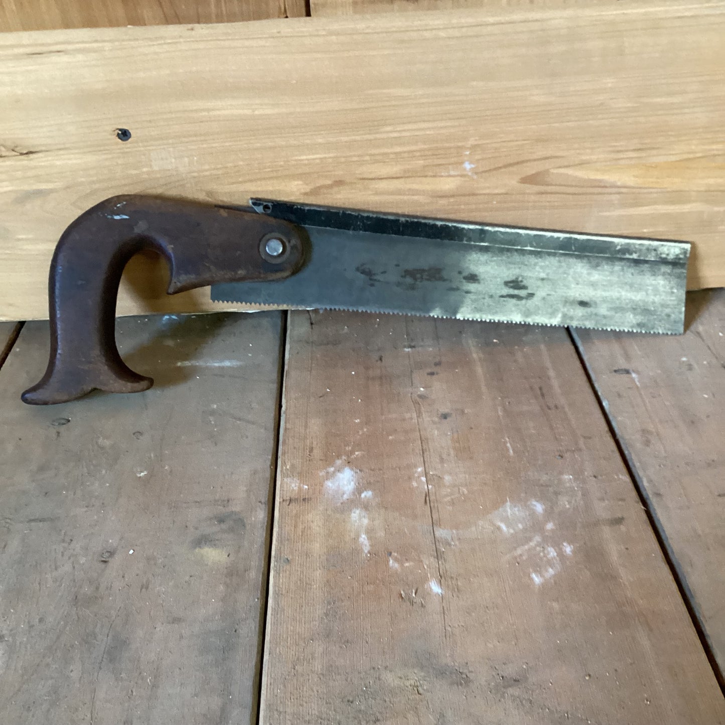 Handsaw