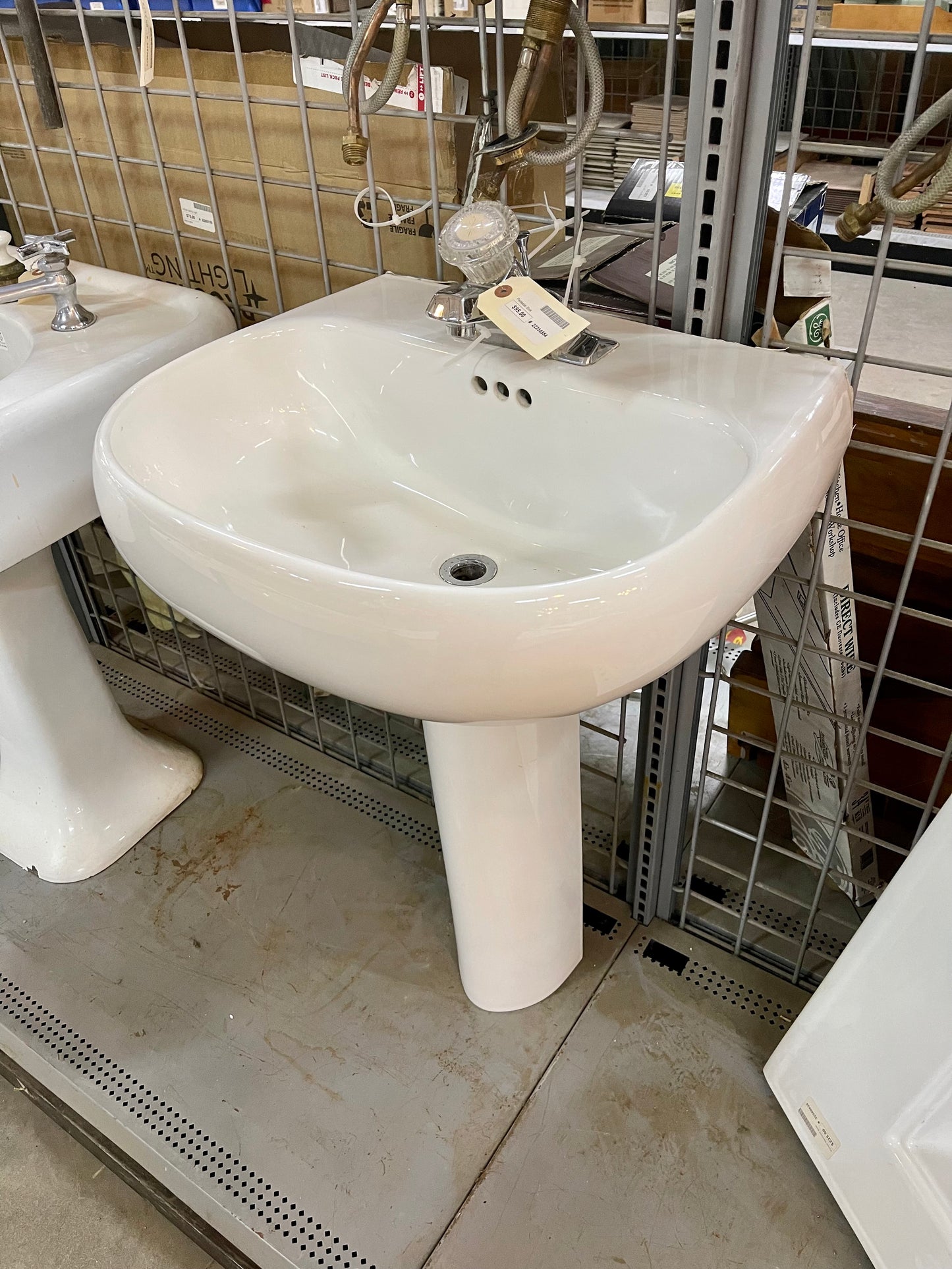 Pedestal Sink