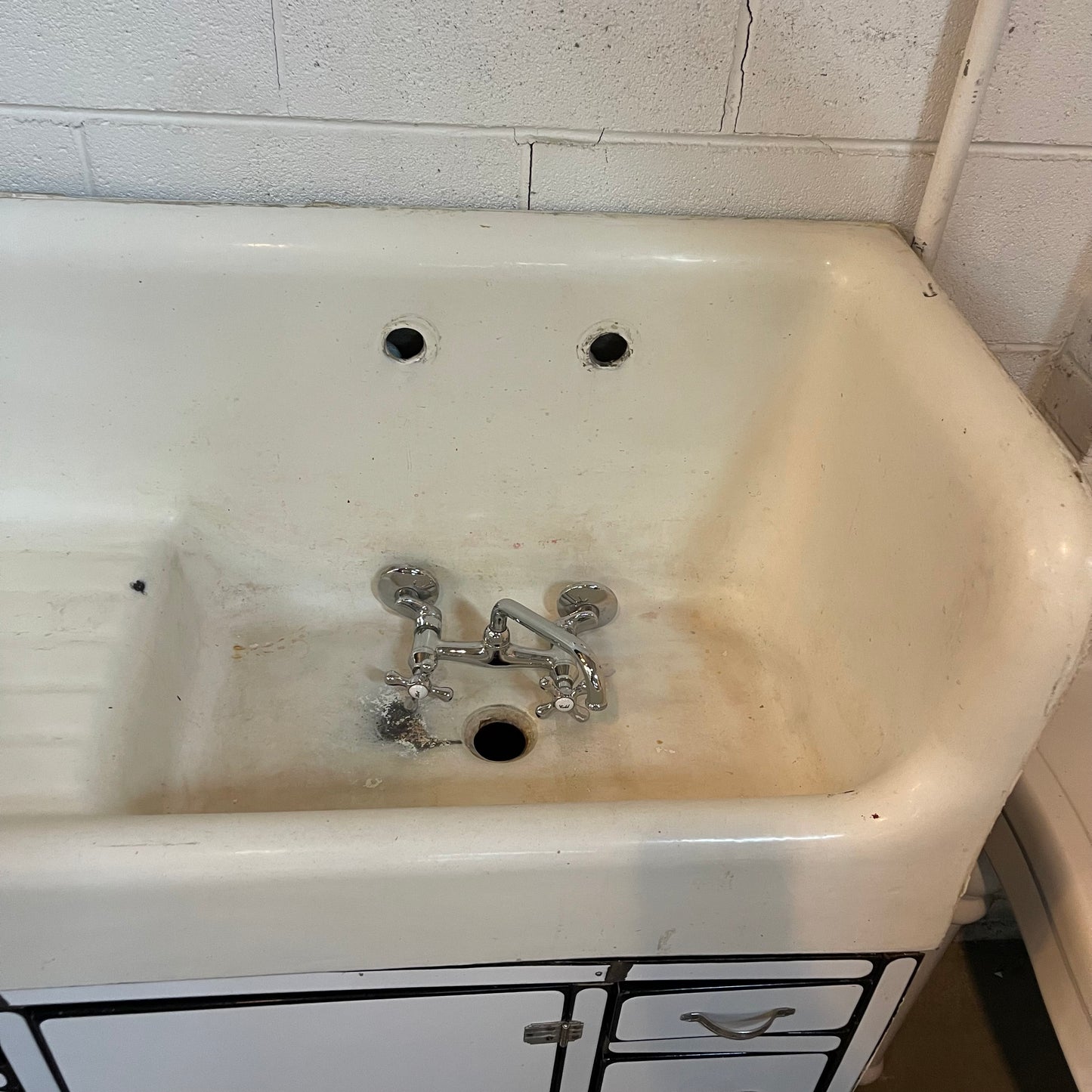 Antique Farmhouse Sink