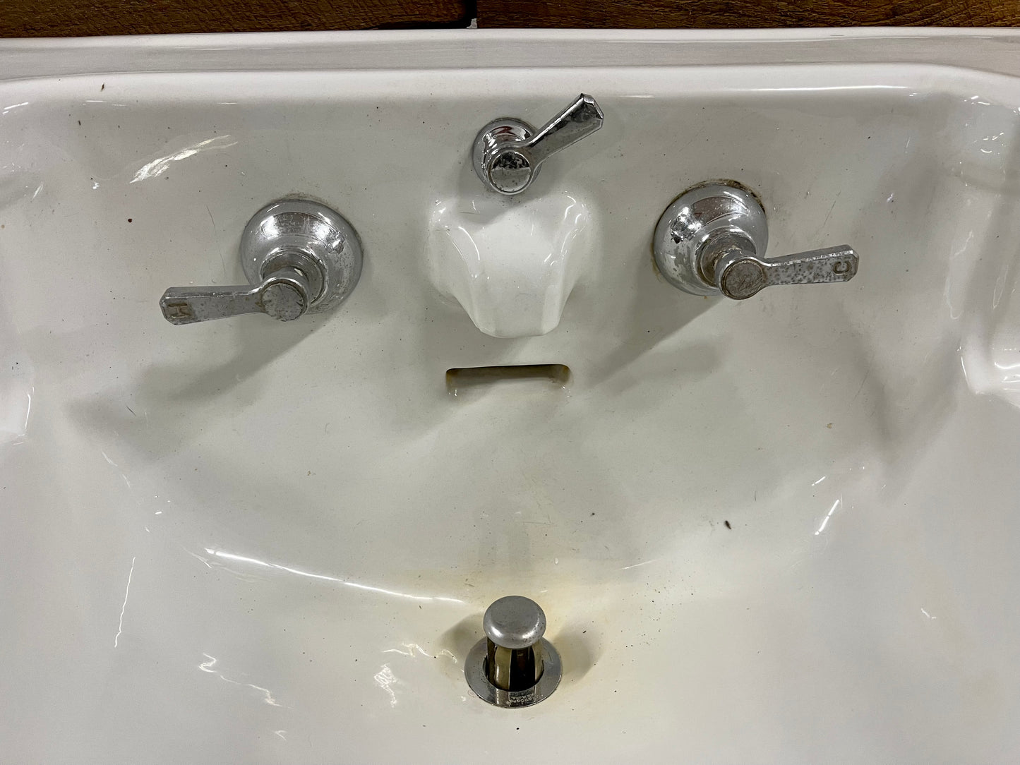 Standard Wall Mount Sink