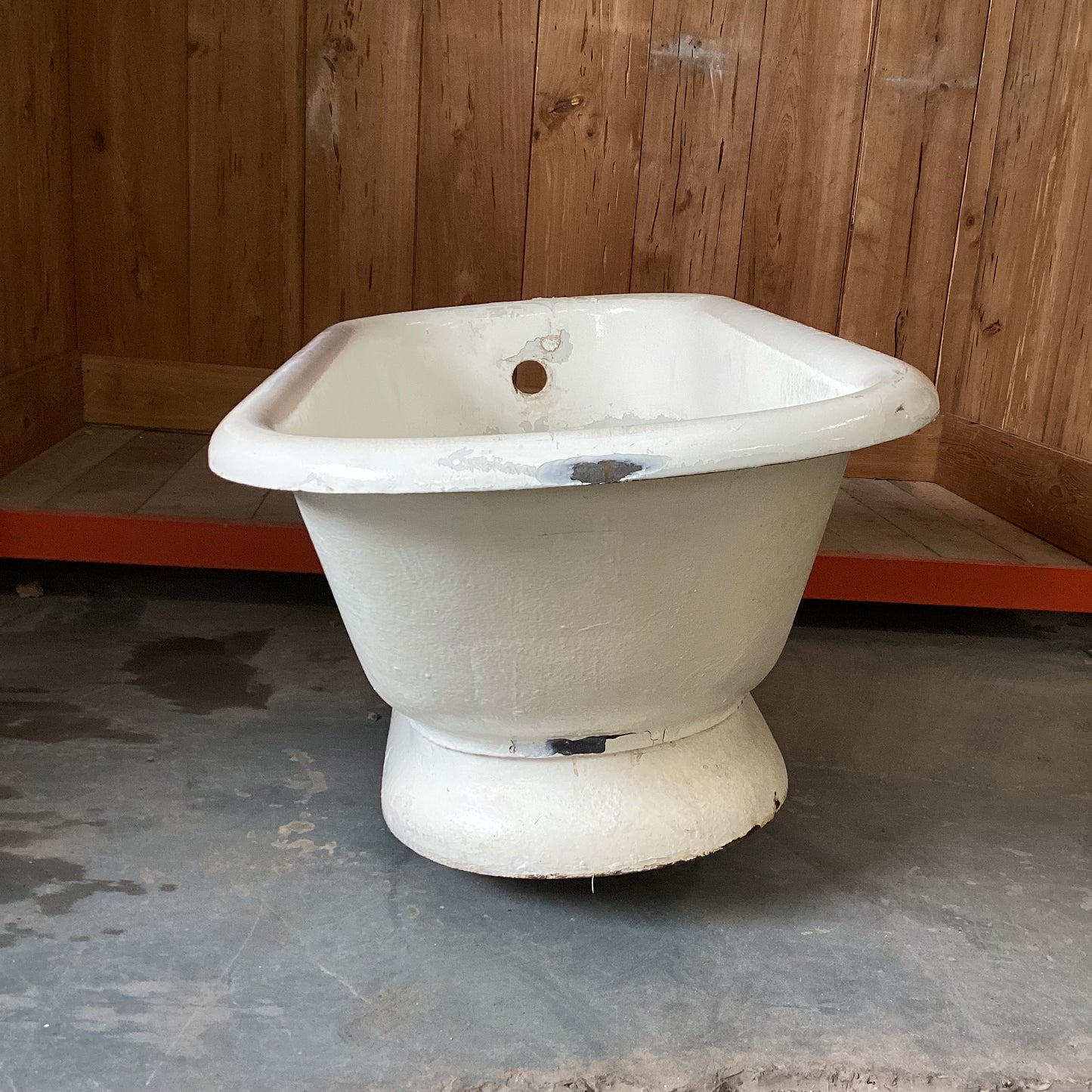 Antique Pedestal Tub