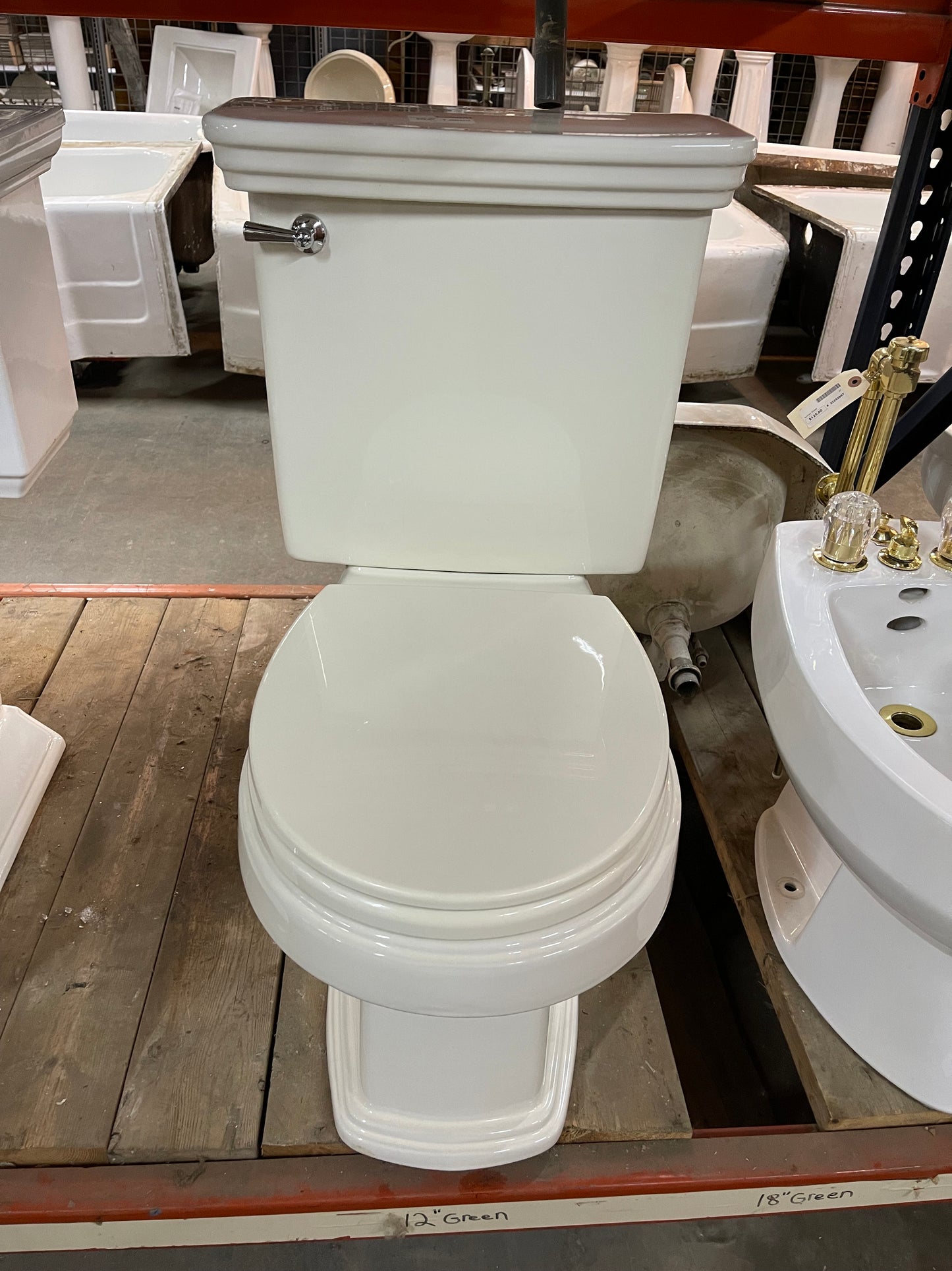 TOTO 2pc Toilet