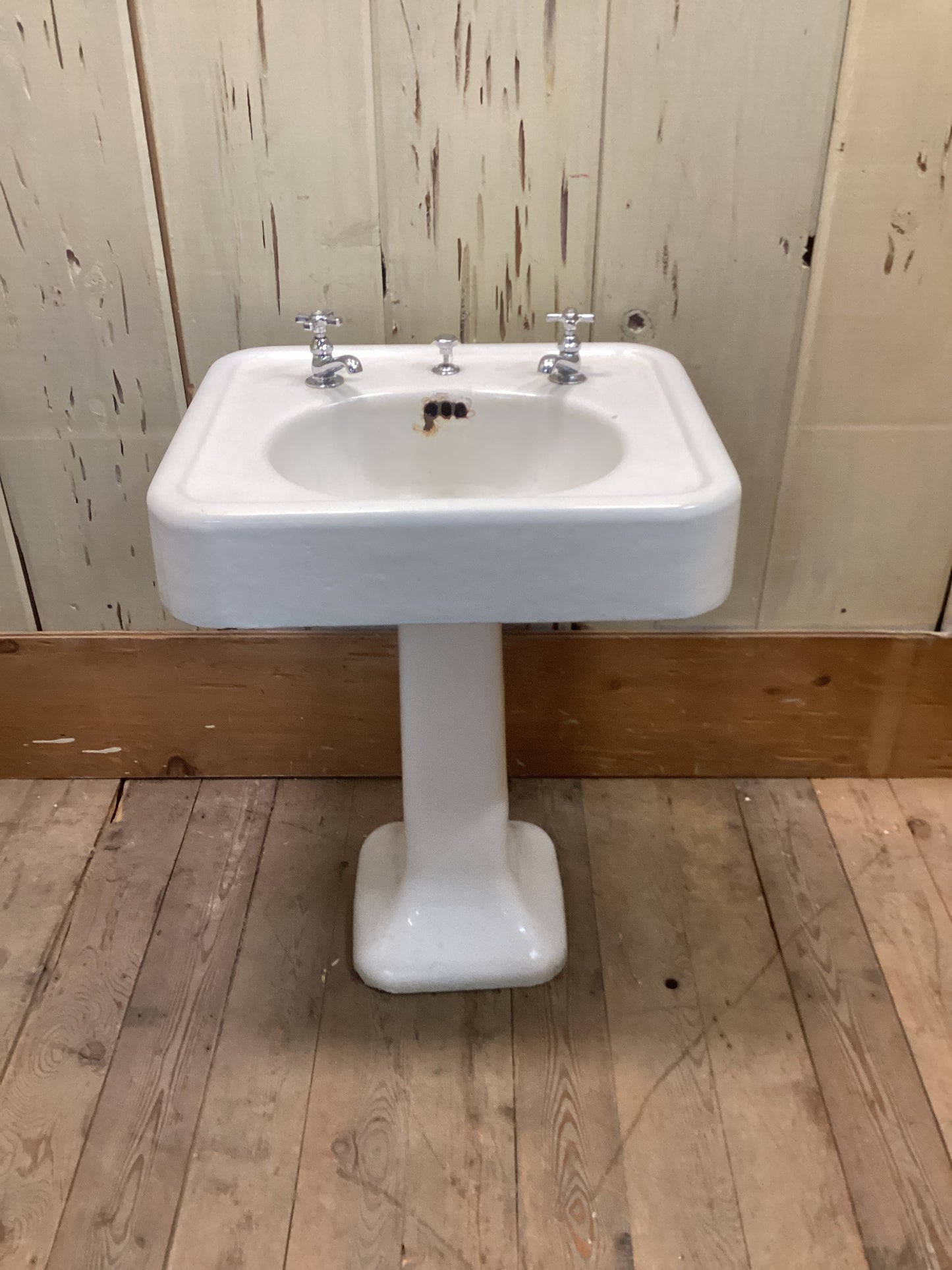 Antique Pedestal Sink