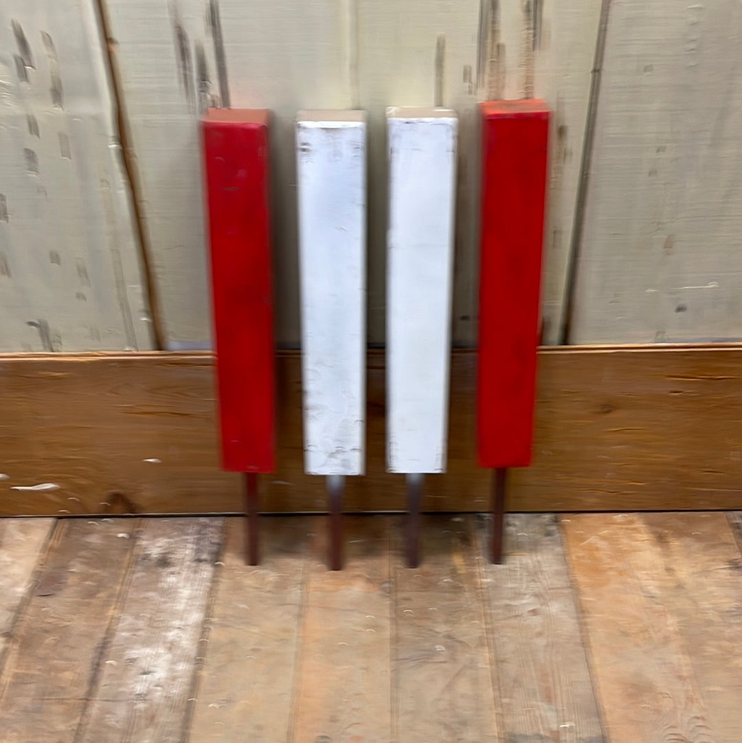 25” Steel Post