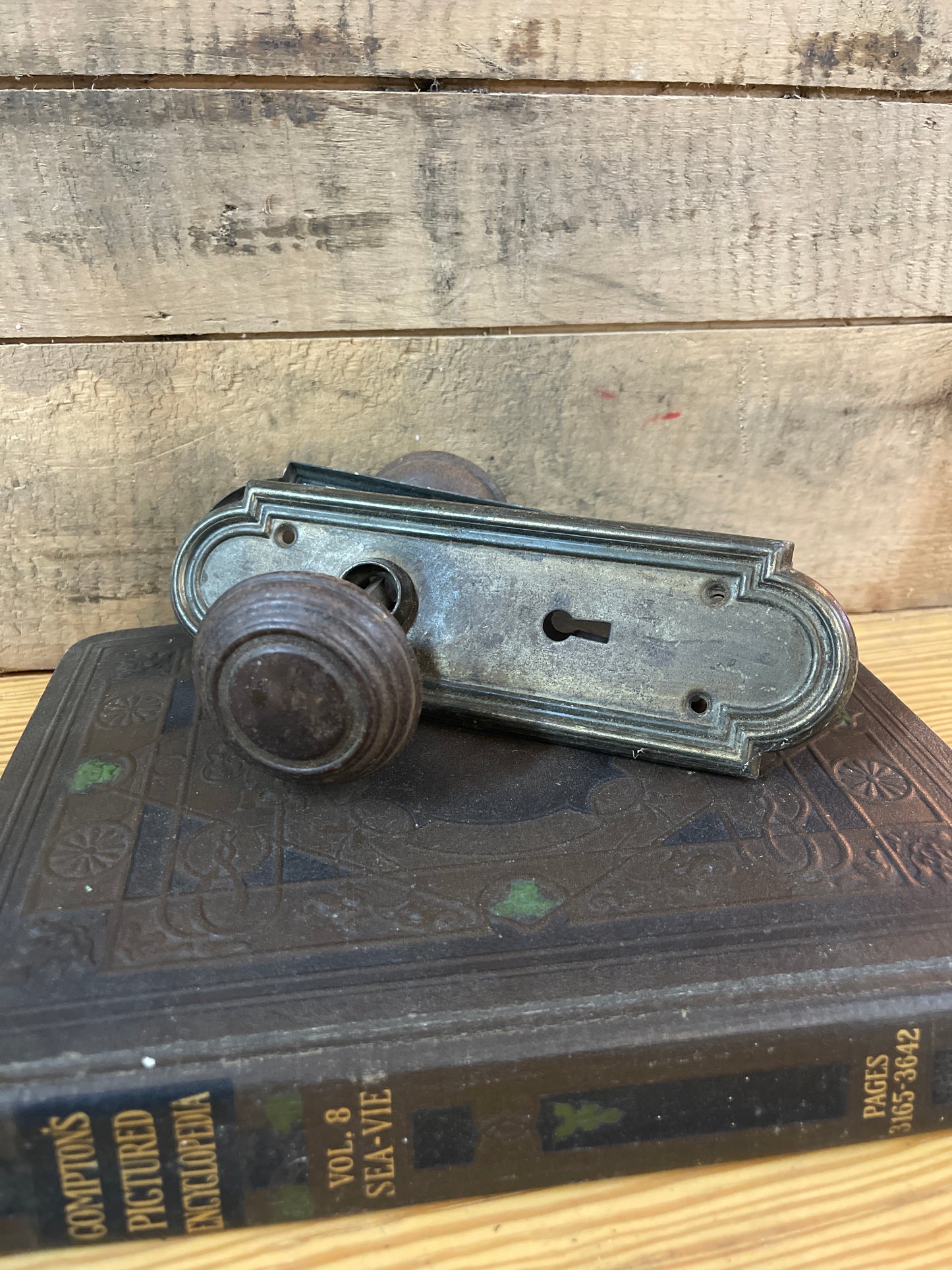 Antique Doorknob Set