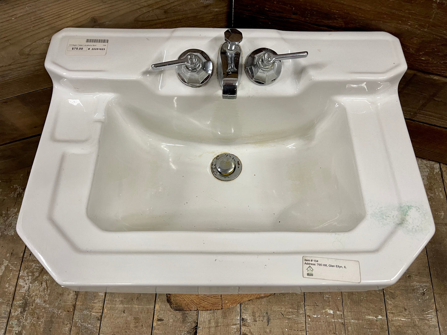 Case Wall Mount Sink