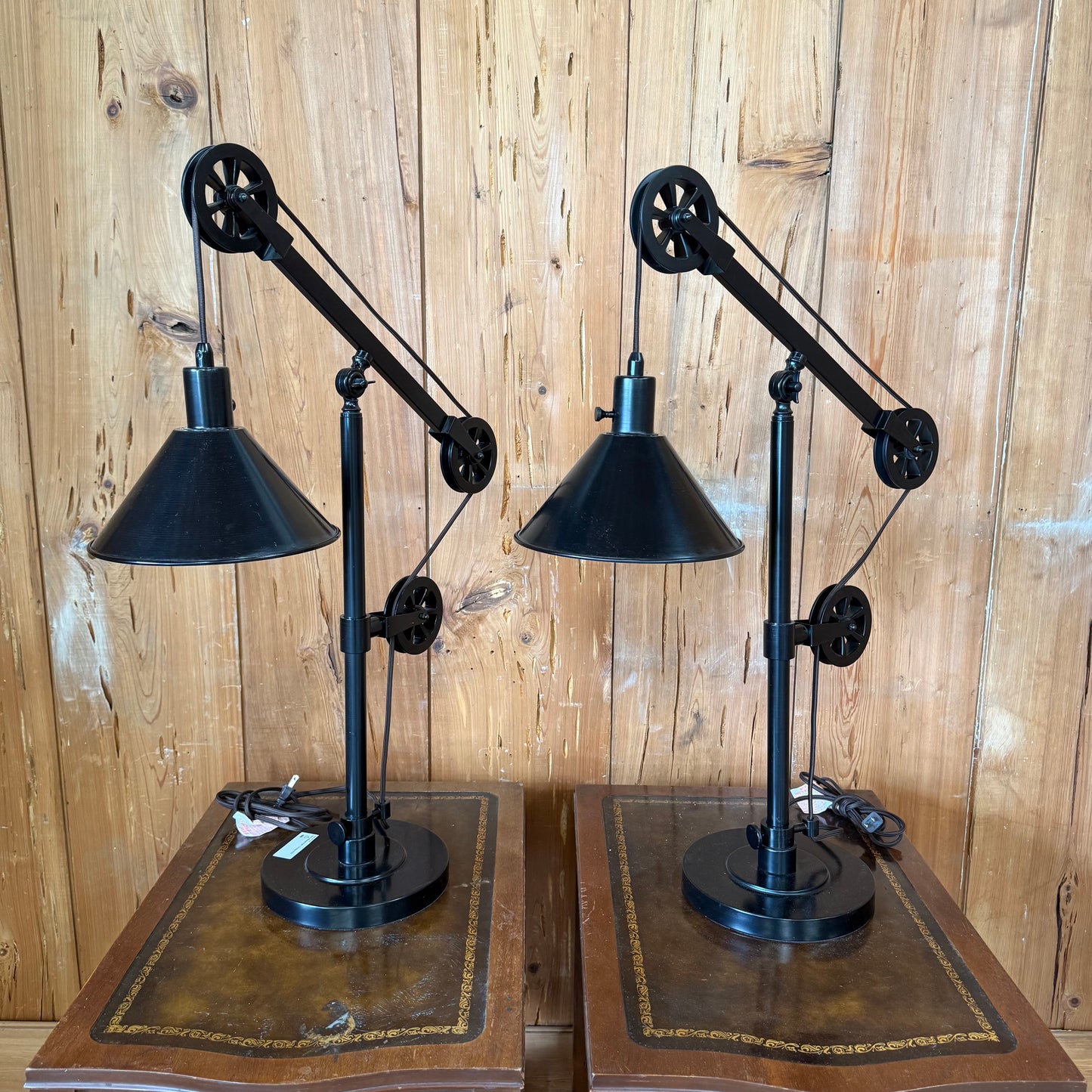 Industrial Pulley Lamp