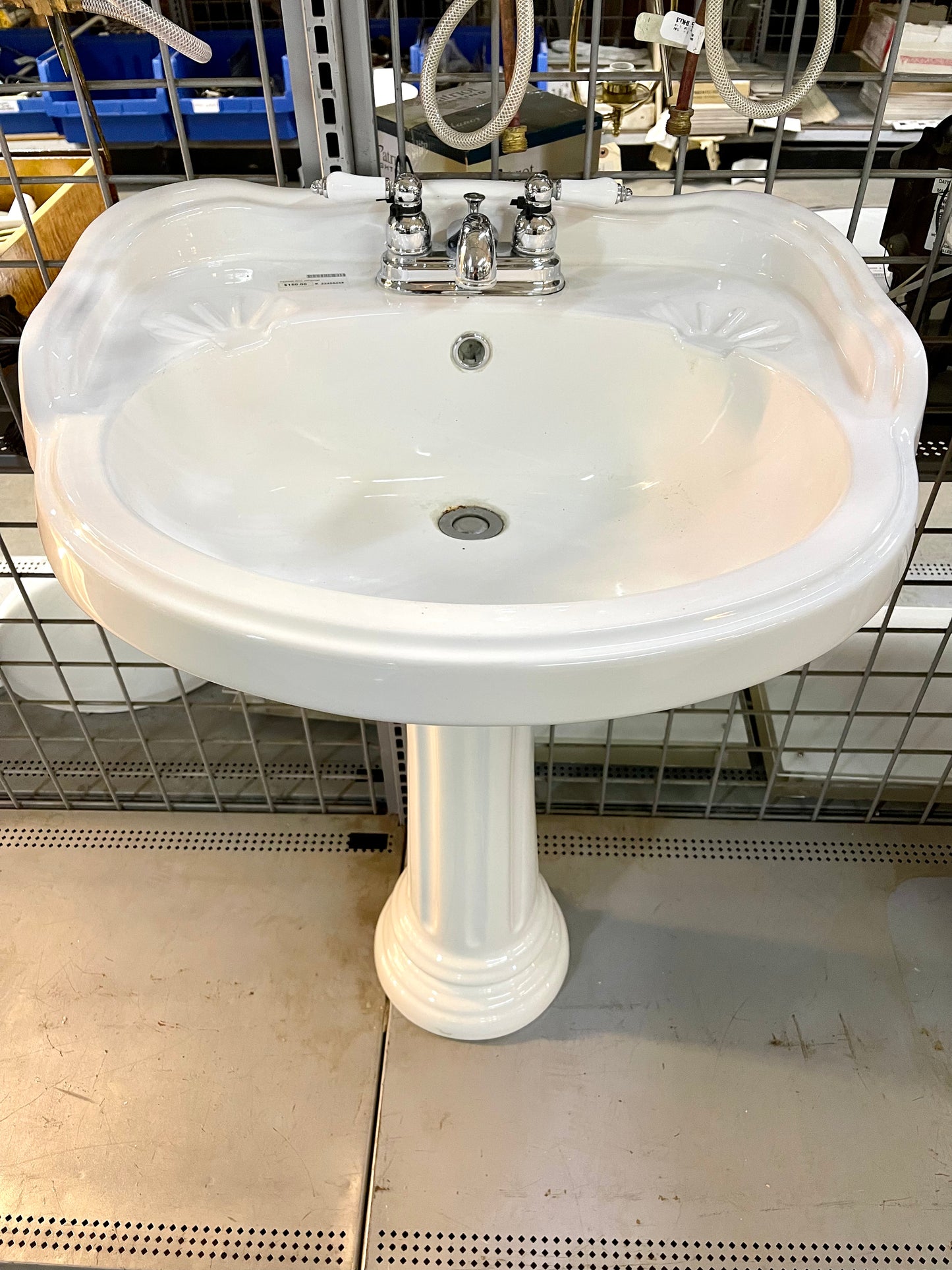 Pedestal Sink