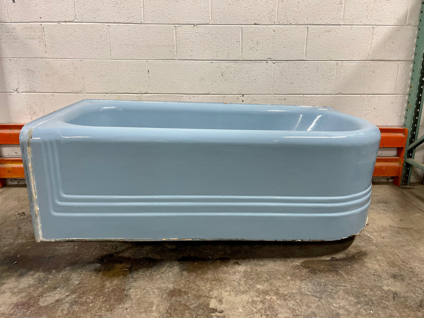 1930s Standard Apron Bathtub