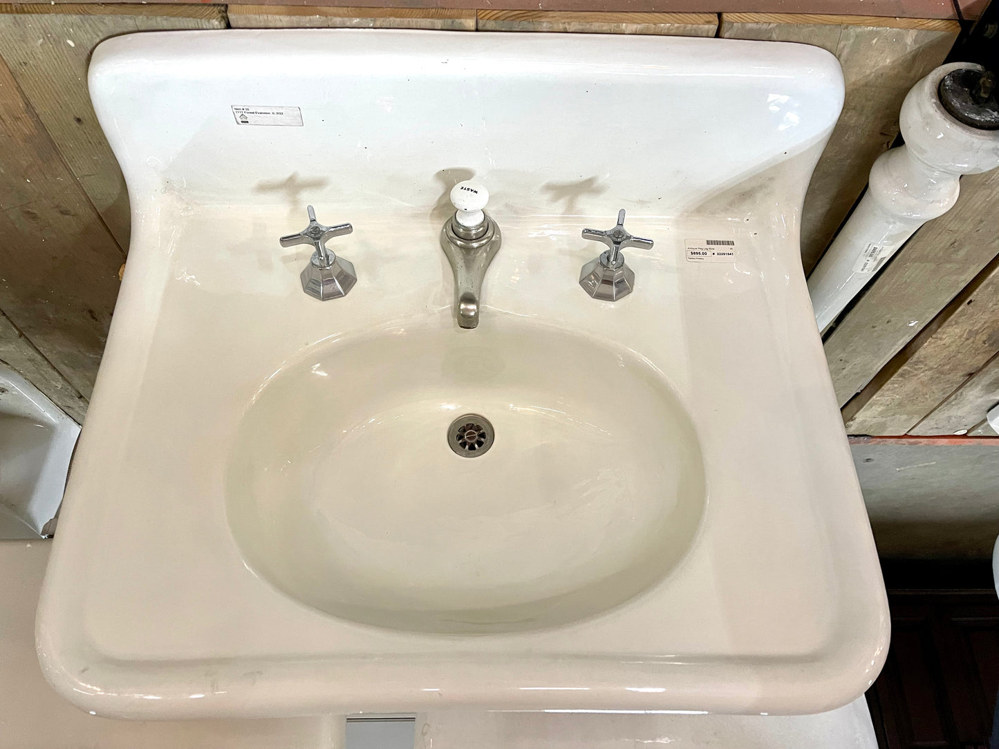 Antique Peg Leg Pedestal Sink