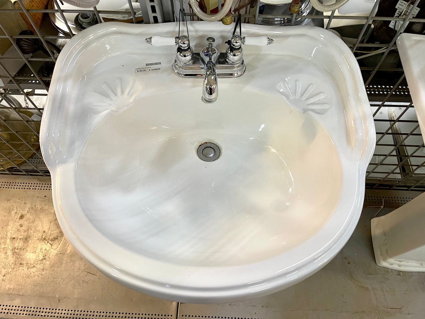 Pedestal Sink