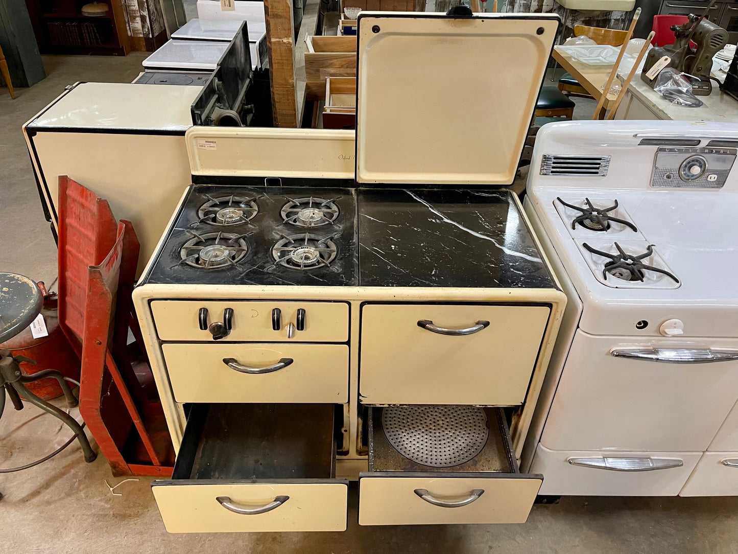Oxford Universal Antique Stove