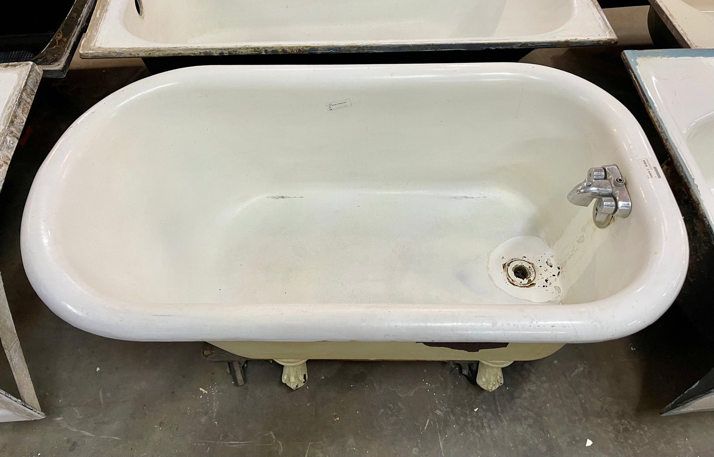 Antique Clawfoot Bathtub