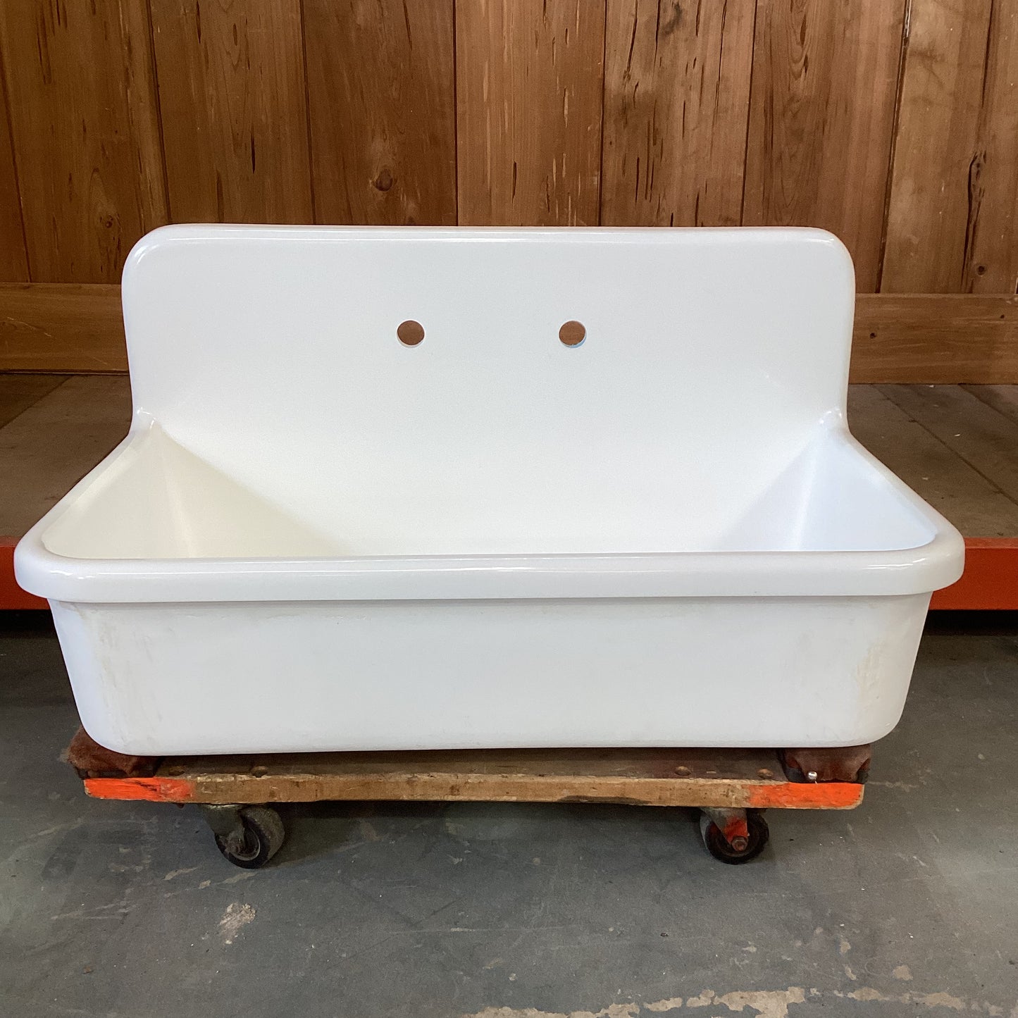 Kingston Brass Farm Sink