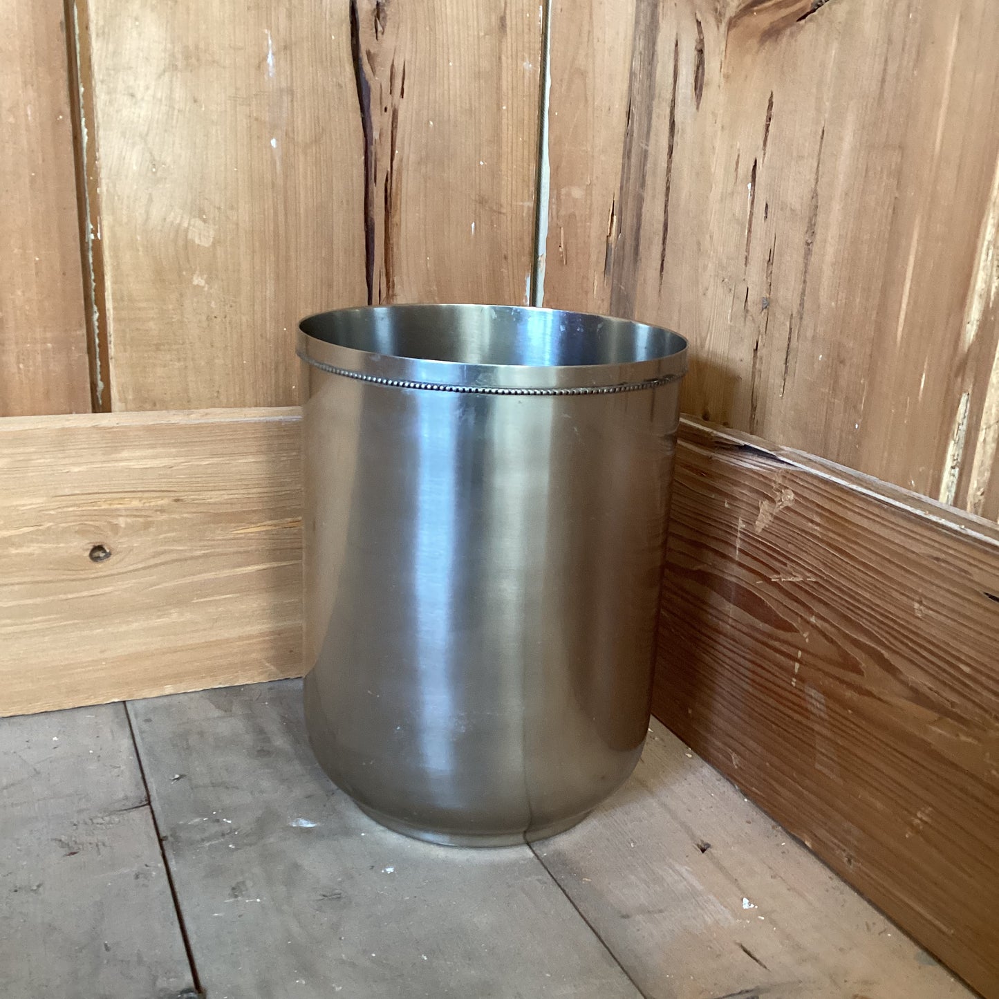 Small Decorative Metal Garbage Can