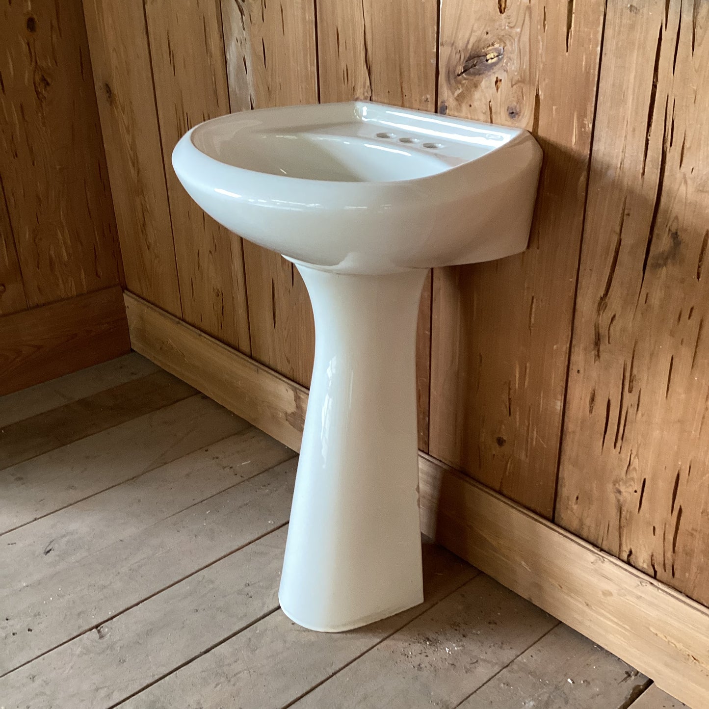 Pedestal Sink