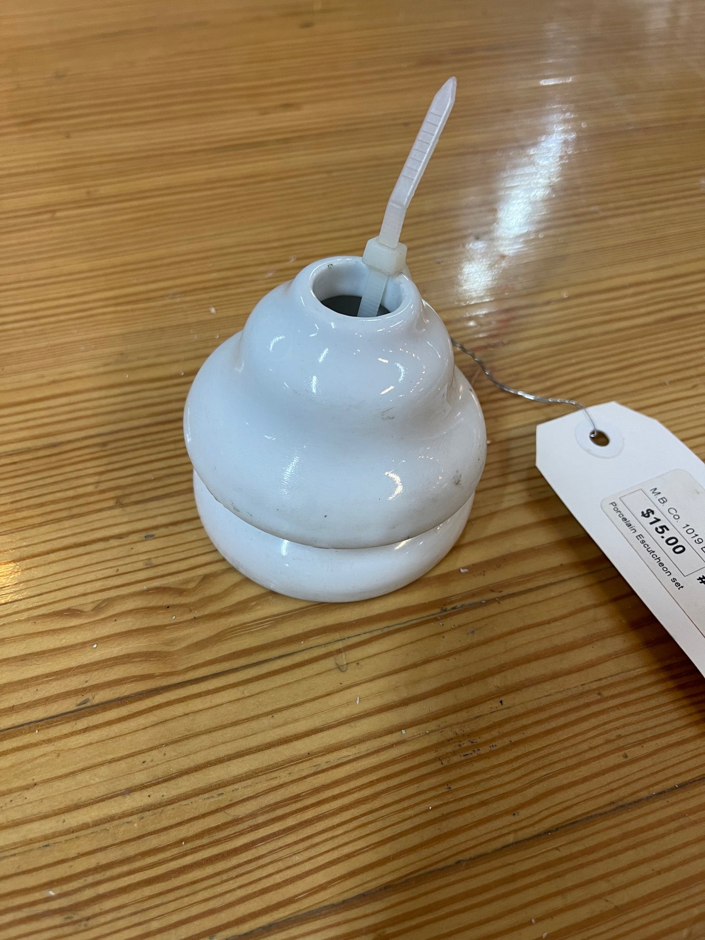 M.B. Co. 1019 Escutcheon