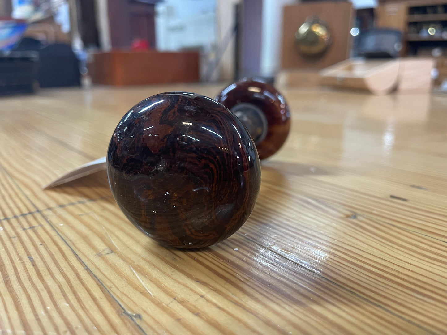 Antique Brown Swirl Ceramic Door Knob Set