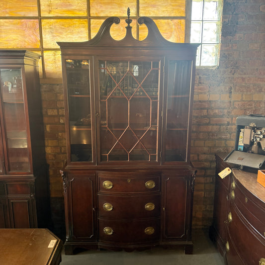 Drexel Mahogany Hutch Cabinet