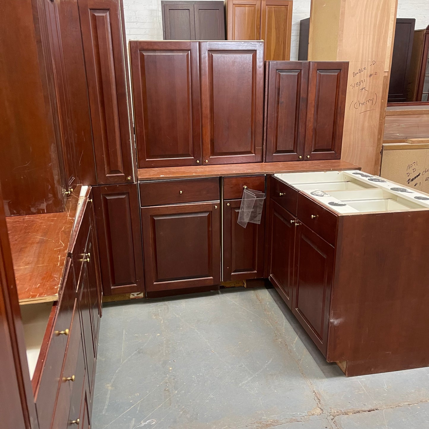 12 Piece Cabinet Set