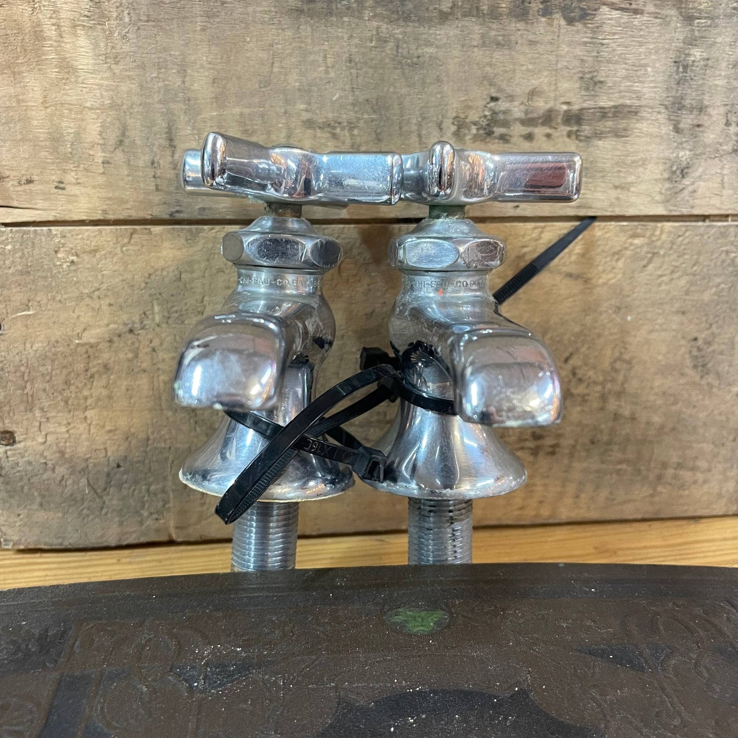 Chicago Faucet Co Set