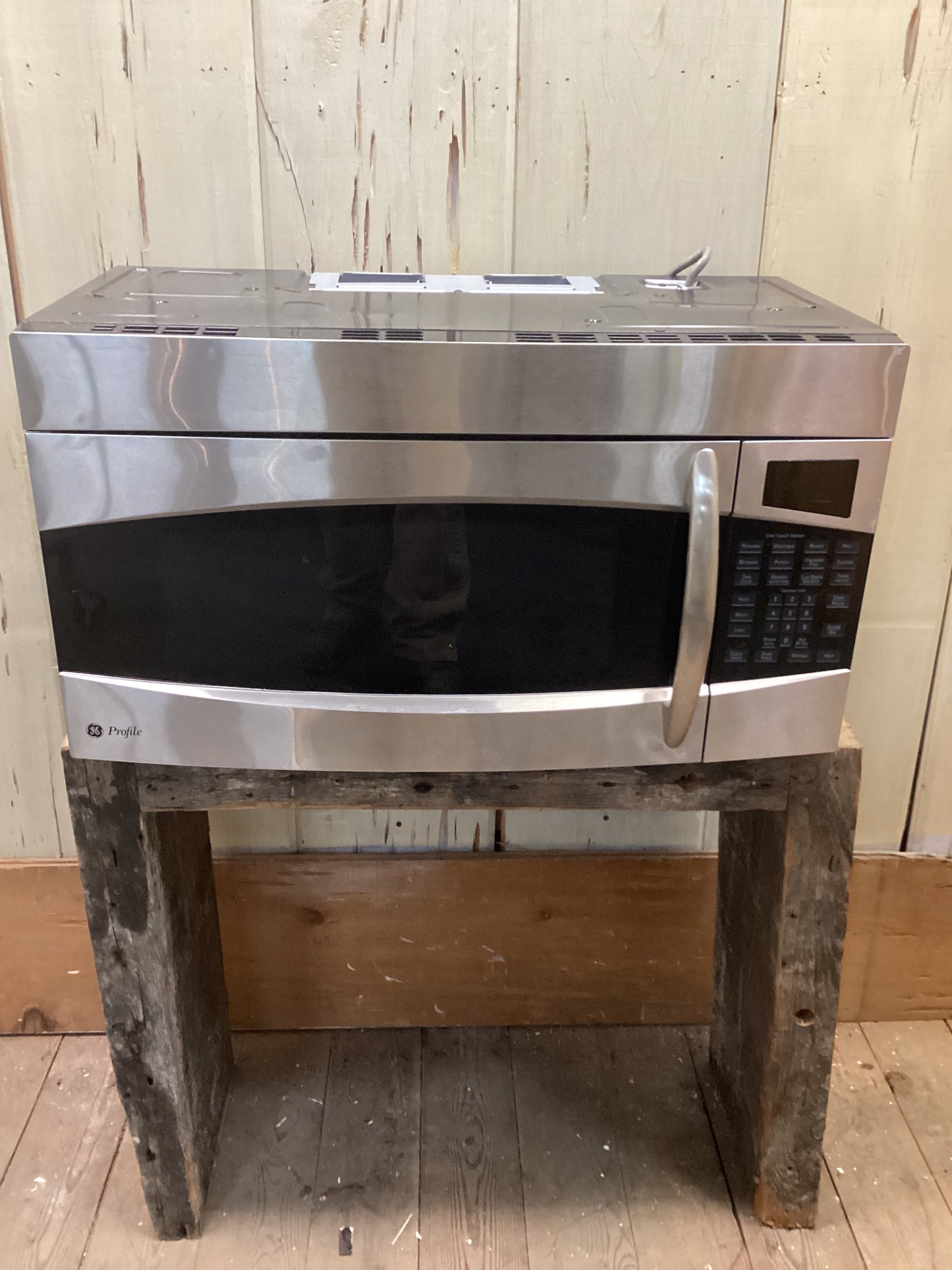 GE Profile Microwave