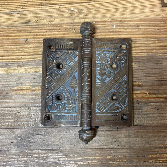 4 1/2” Ornate Hinge