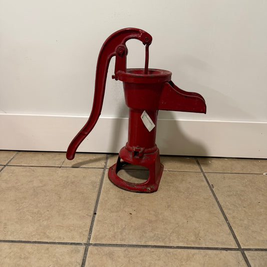 Antique Cast Iron Water Pump
