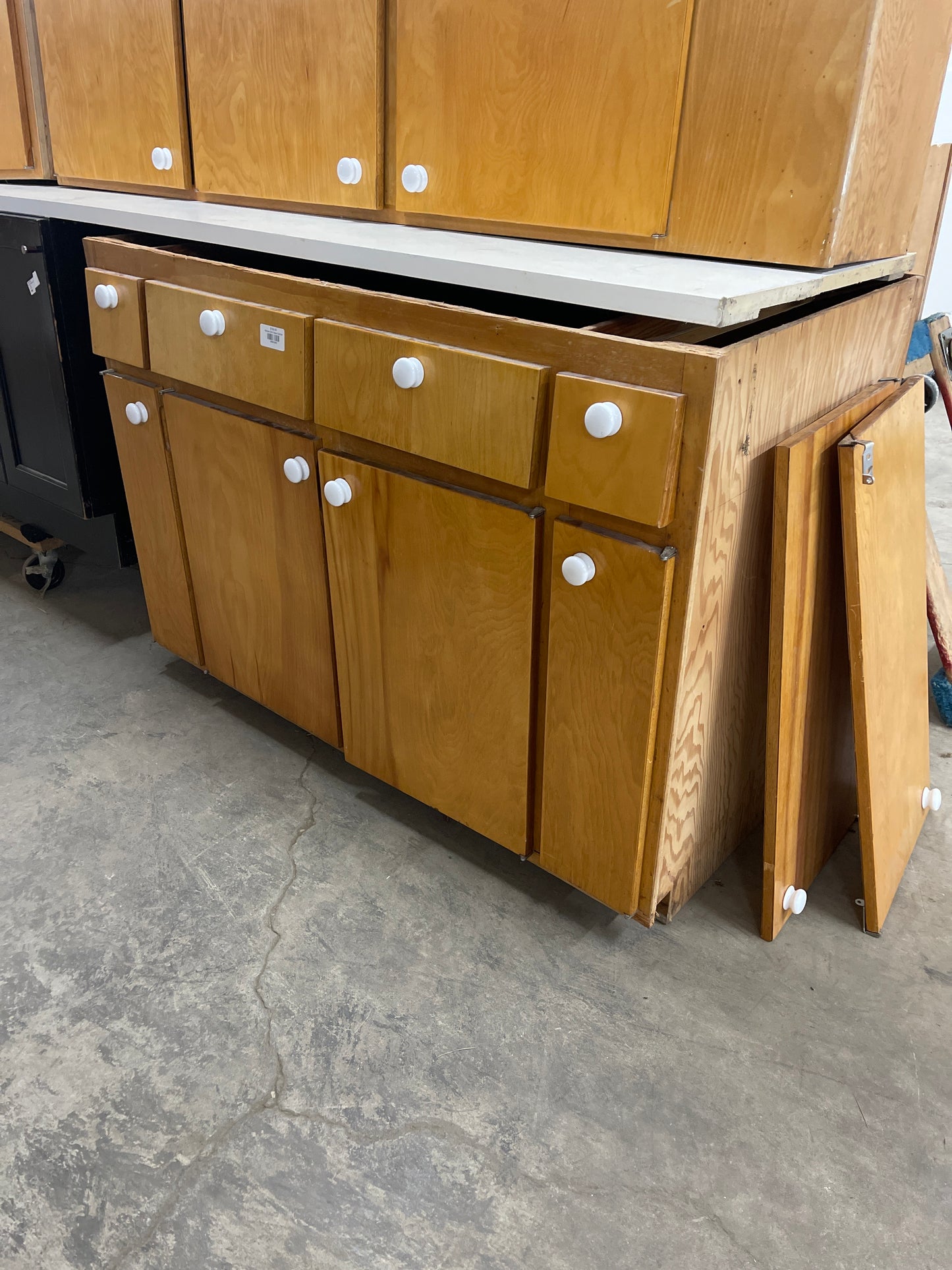 Kitchen Sink Base Cabinet