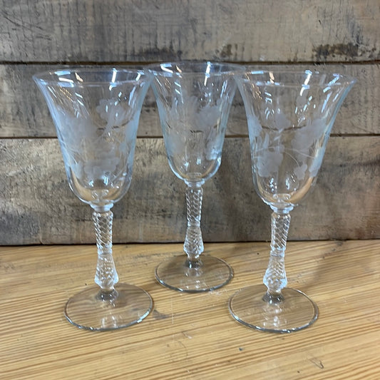 Libbey Etched Floral Glass Set