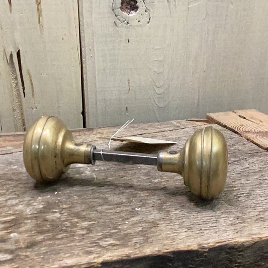 Vintage Doorknob Set