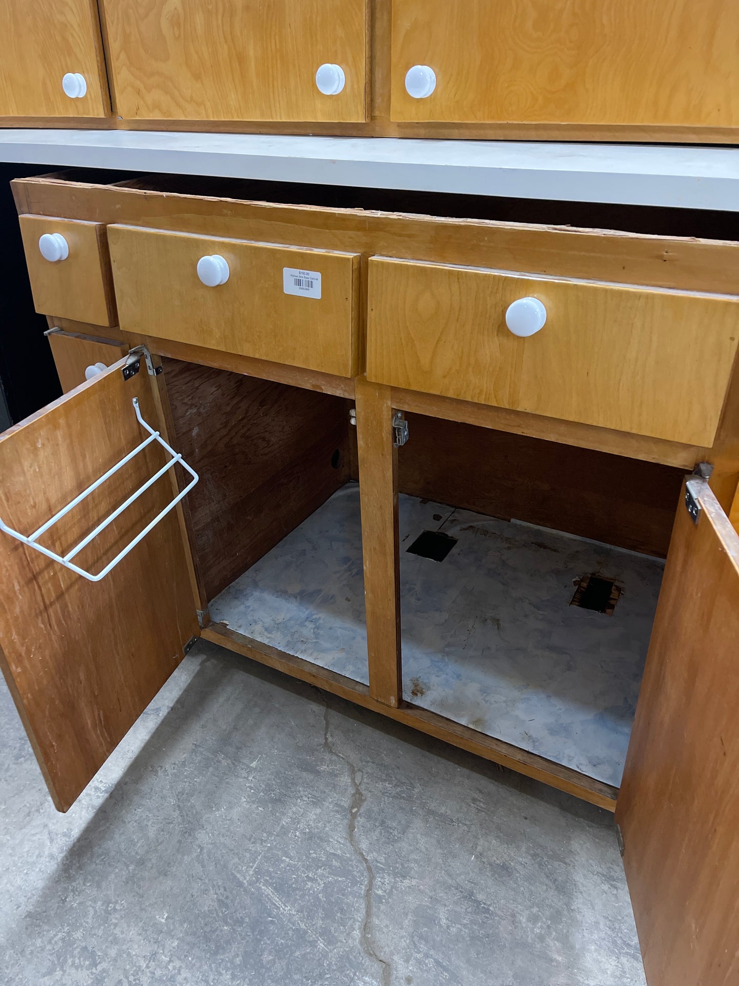 Kitchen Sink Base Cabinet