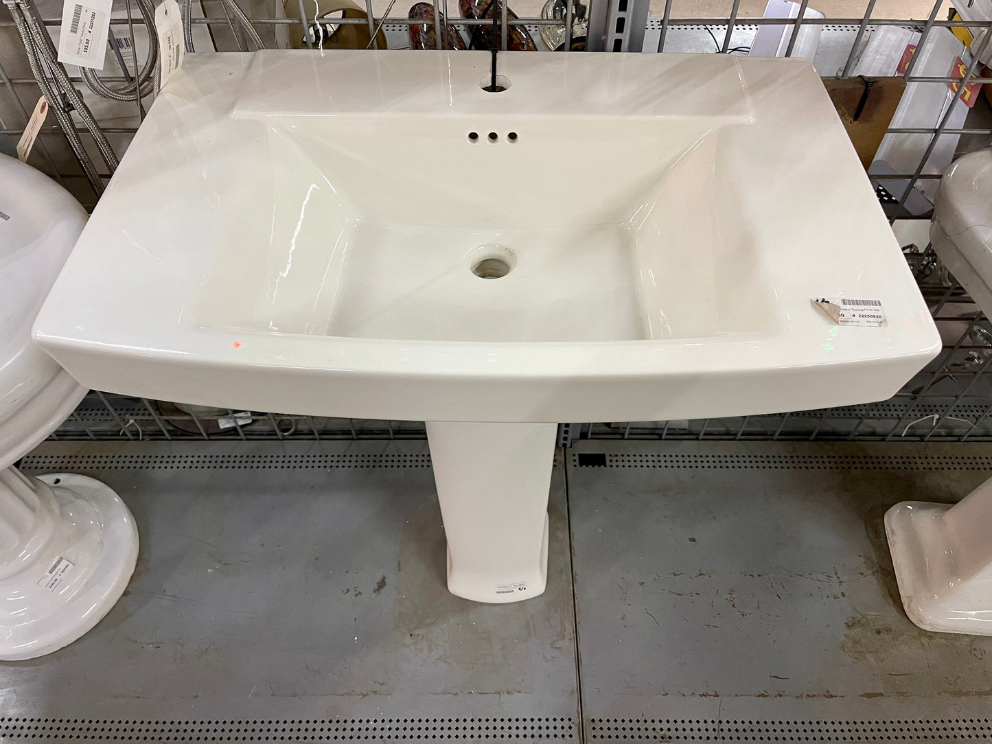 American Standard Townsend Pedestal Sink