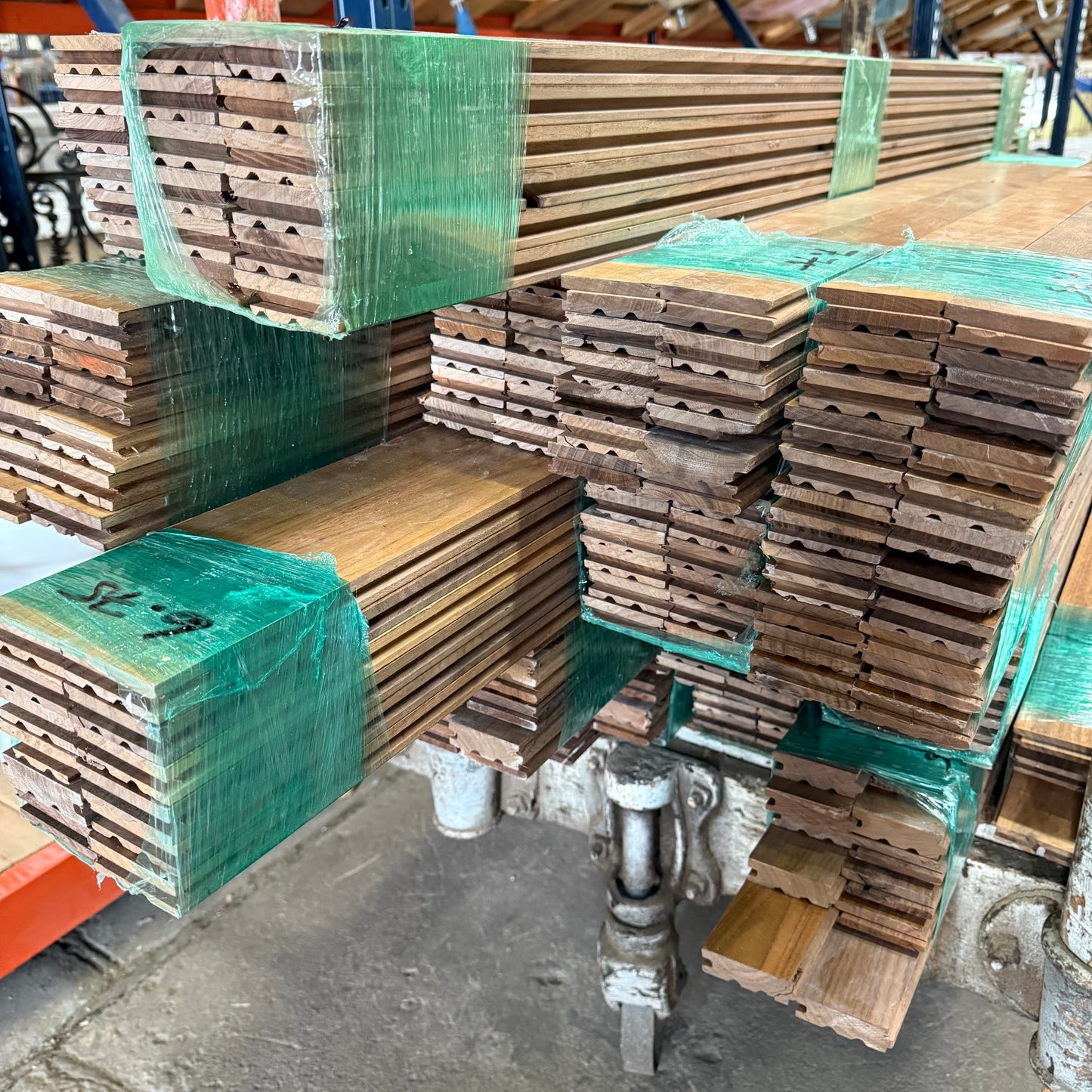 2 1/4” Walnut Flooring /sqft