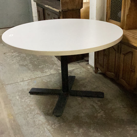 Round Office Table