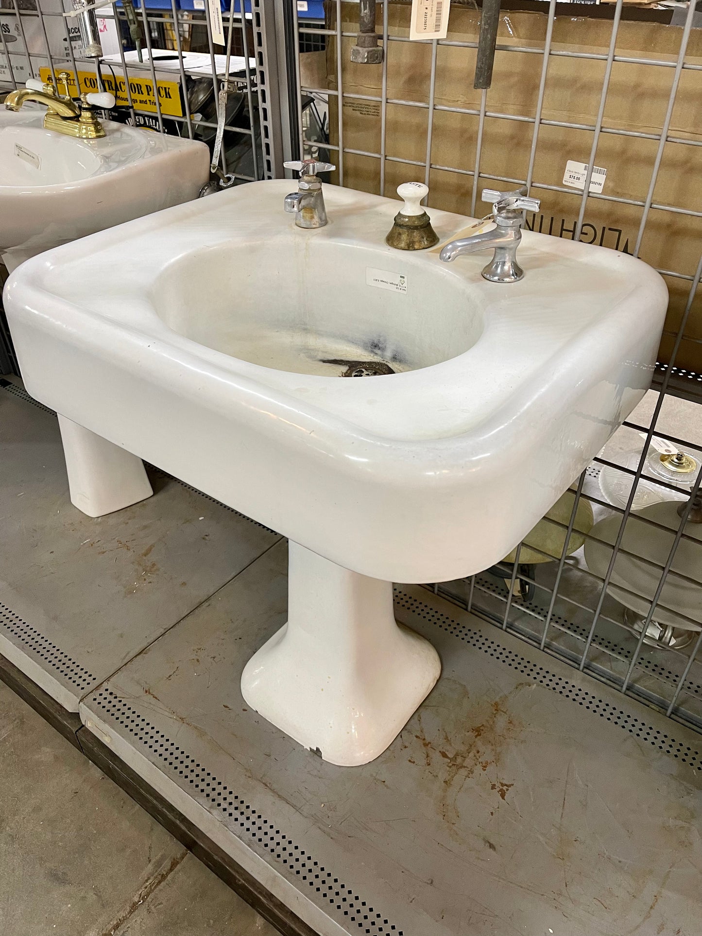 American Standard Pedestal Sink