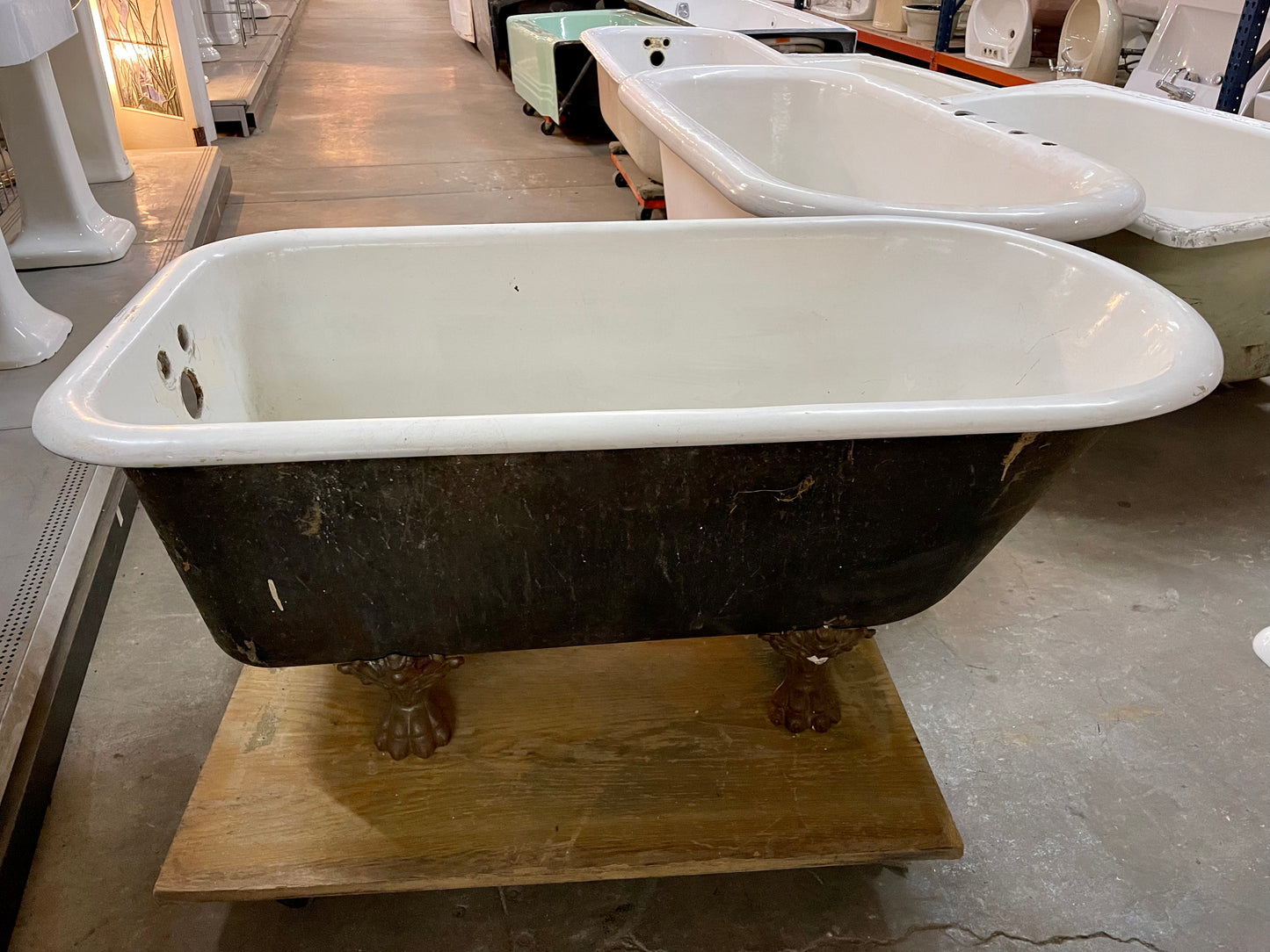 Antique Clawfoot Cast Iron Bathtub
