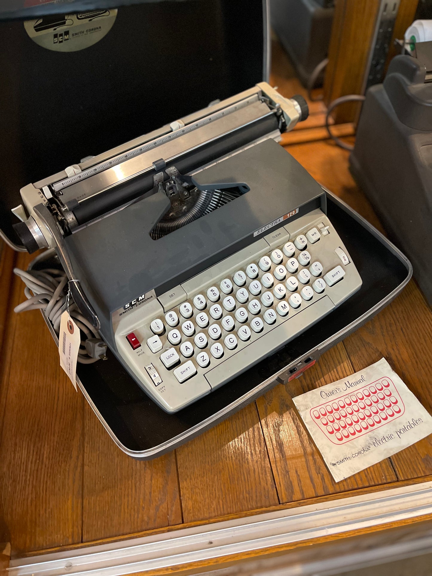 Electric Typwriter