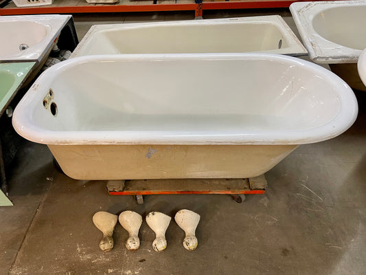 Antique Clawfoot Bathtub