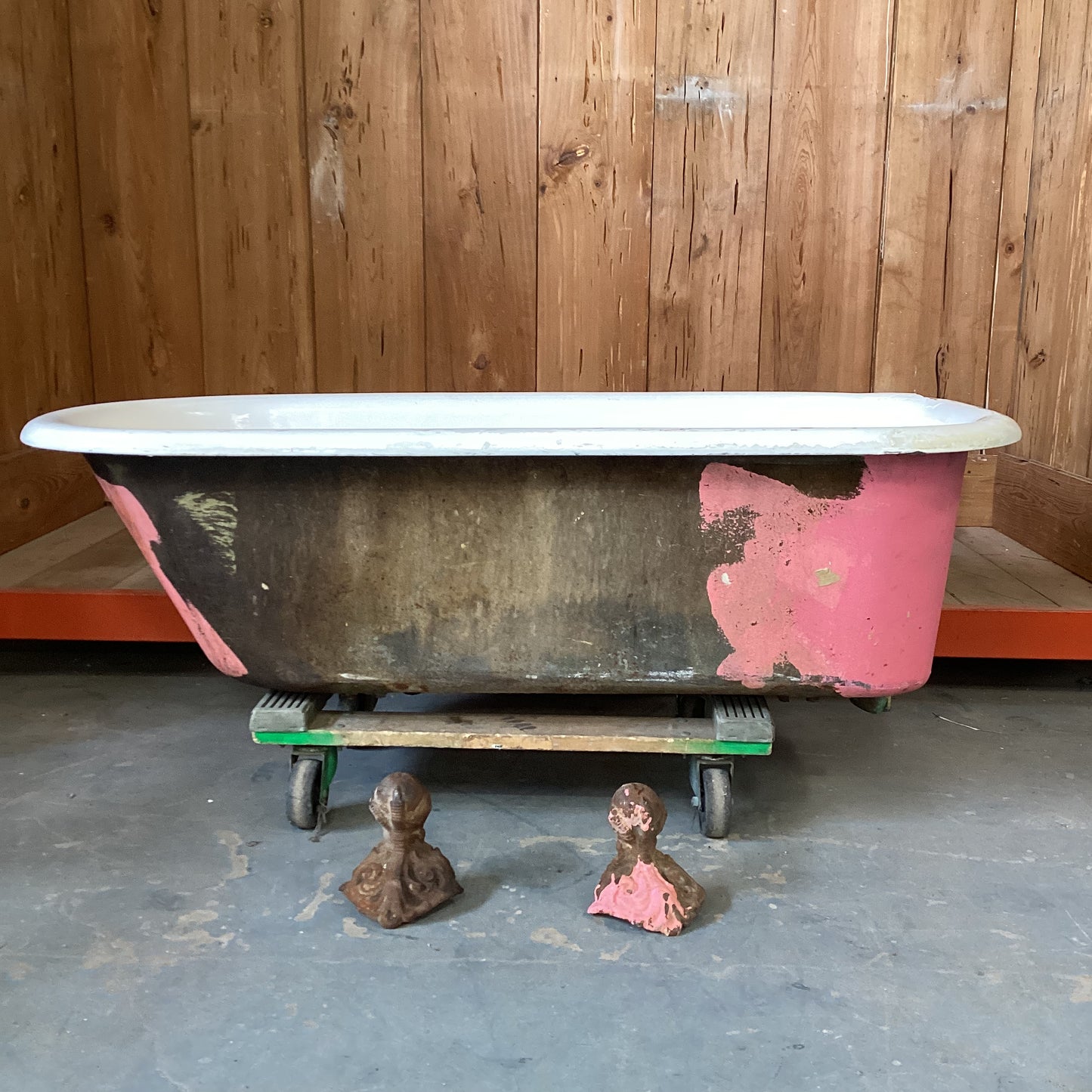Antique Clawfoot Bathtub