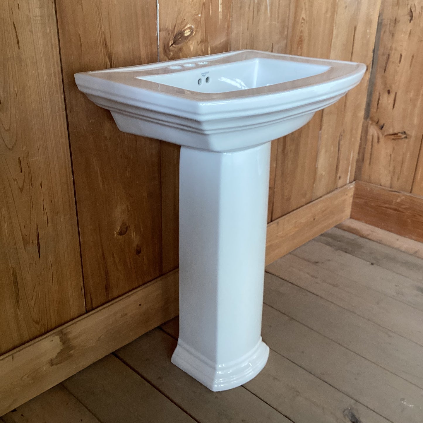 Pedestal Sink