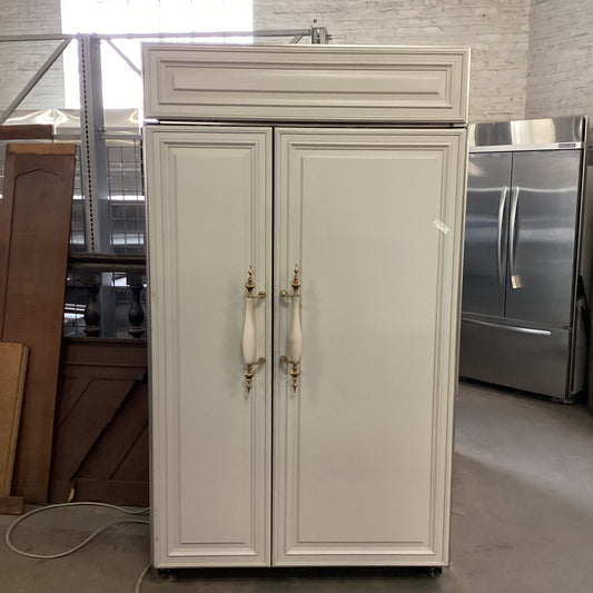Sub-Zero Refrigerator And Freezer