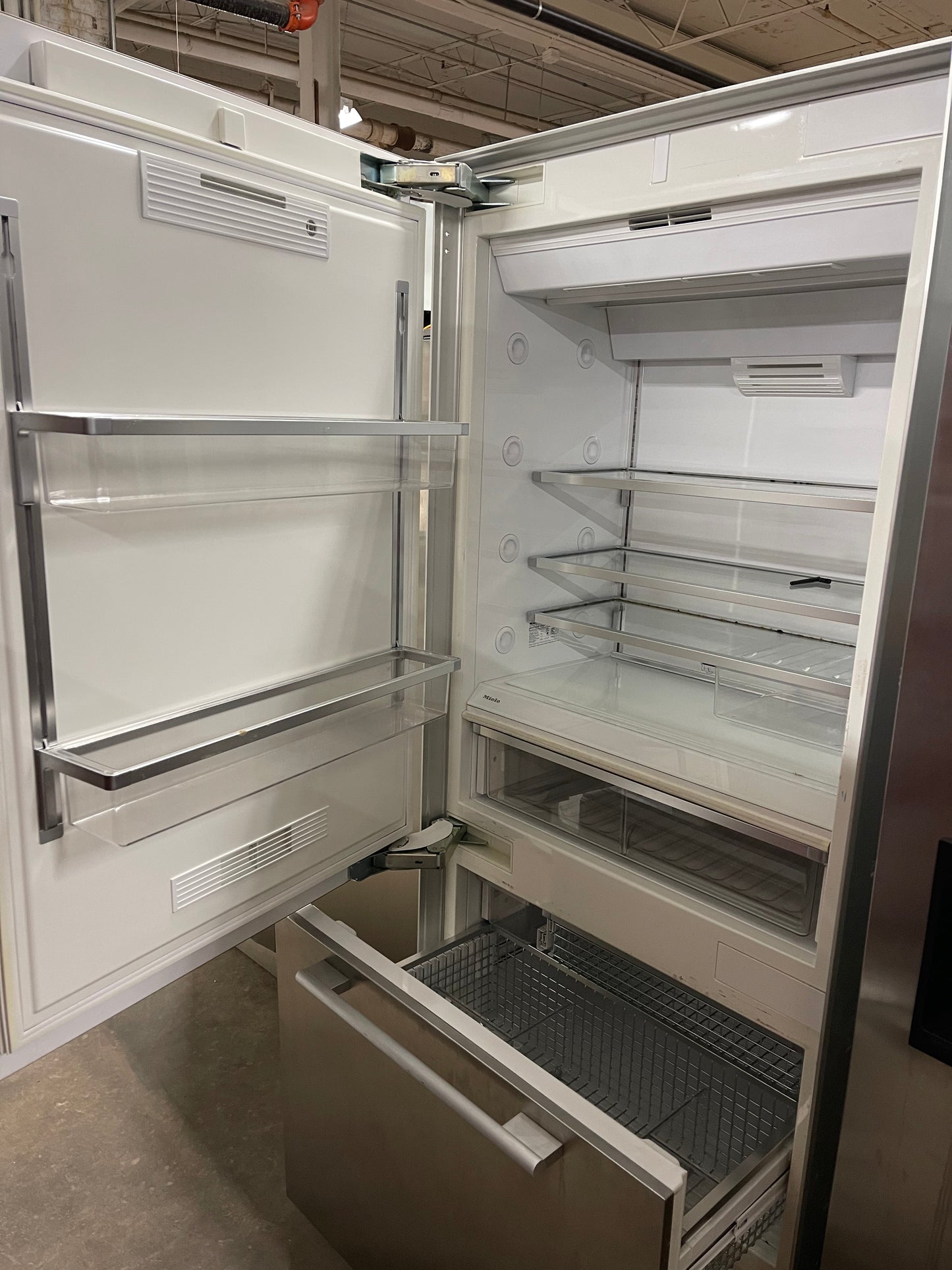 Miele Refigerator w/Freezer